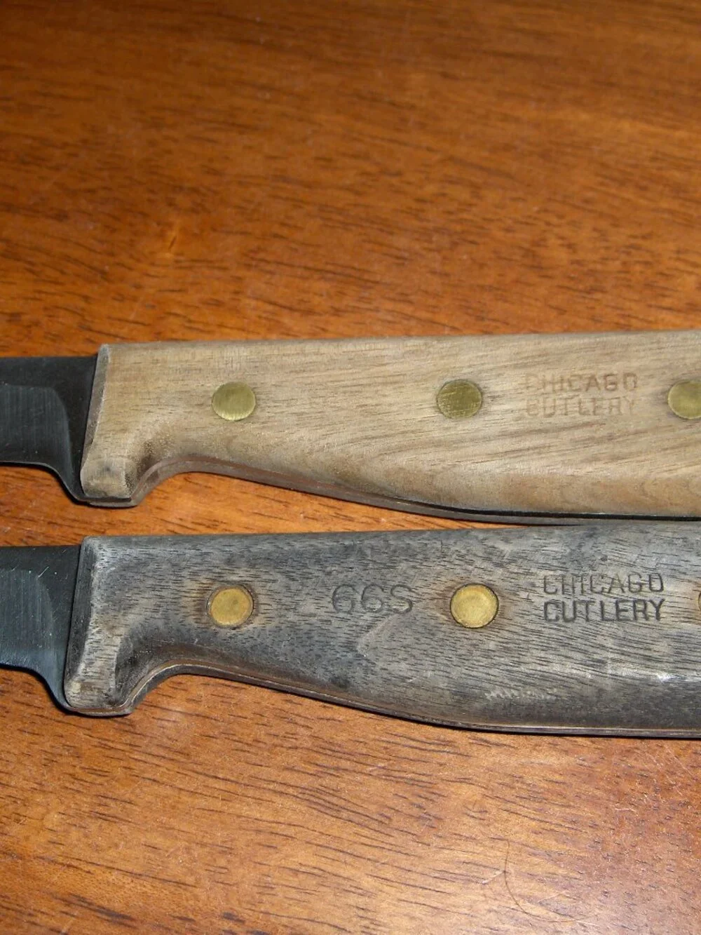 Chicago Cutlery 66S Carving and Slicing Knives, lot of 2